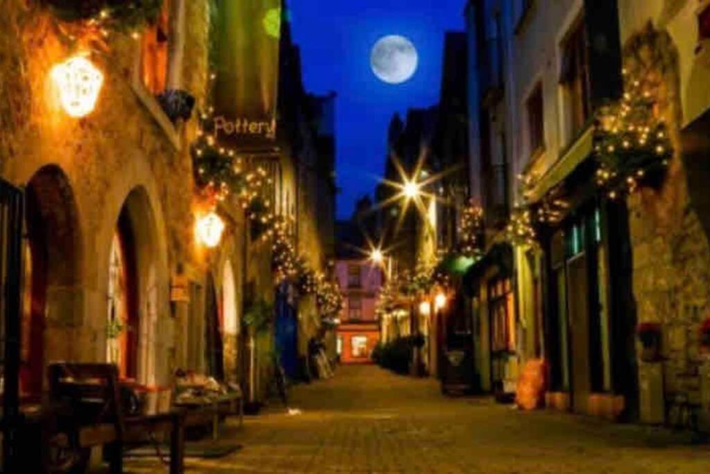 Latin Quarter Luxury Leilighet Galway Eksteriør bilde