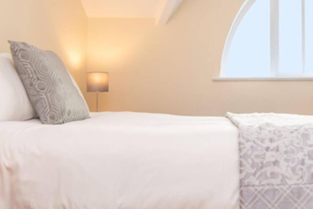 Latin Quarter Luxury Leilighet Galway Eksteriør bilde